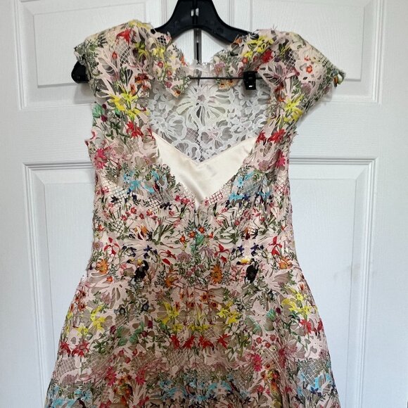 Monique Lhuillier Paradise Print Lace Cap-Sleeve Mini Dress Size 12 - Picture 3 of 6